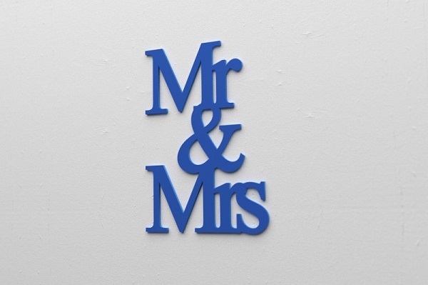 Mr and Mrs na ścianę z drewna